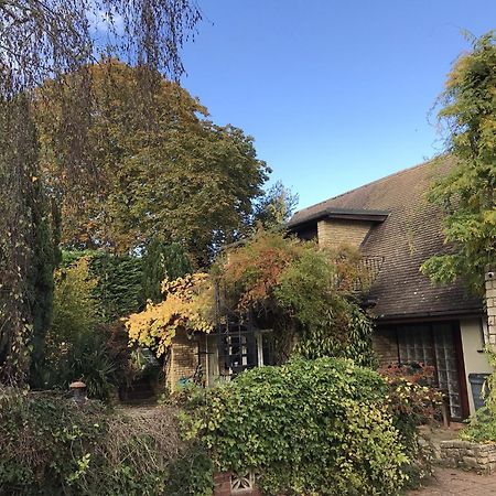 Sandford Meadow Guest House Kennington  외부 사진